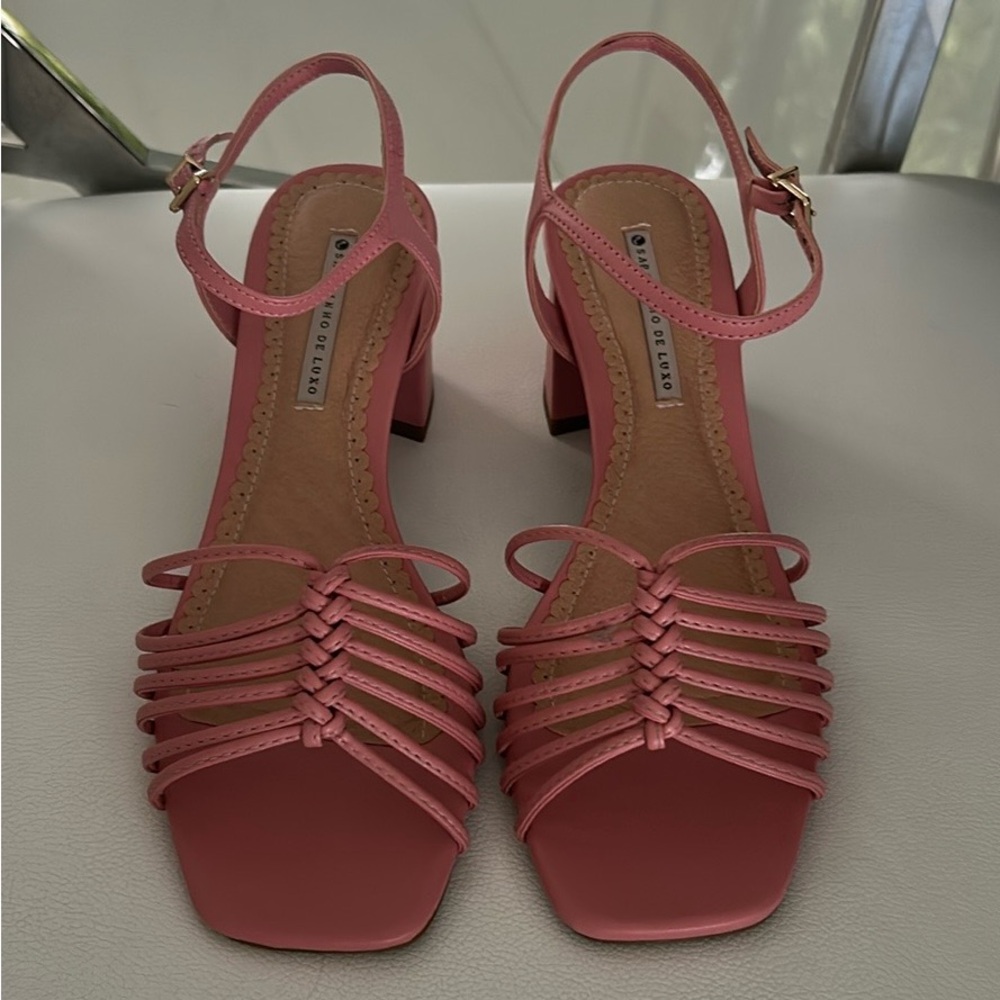 Fishtail Braided Pink vegan leather Ankle Strap Block Heels size 5 new in box